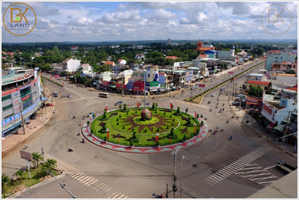 Bán lô đất 198m2 quốc lộ 14 sát khu dân cư