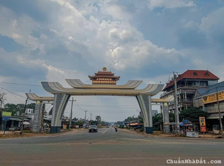 Đất lộc ninh 5x50 đường 10m giá rẻ sổ sẵn hỗ trợ bank 50%