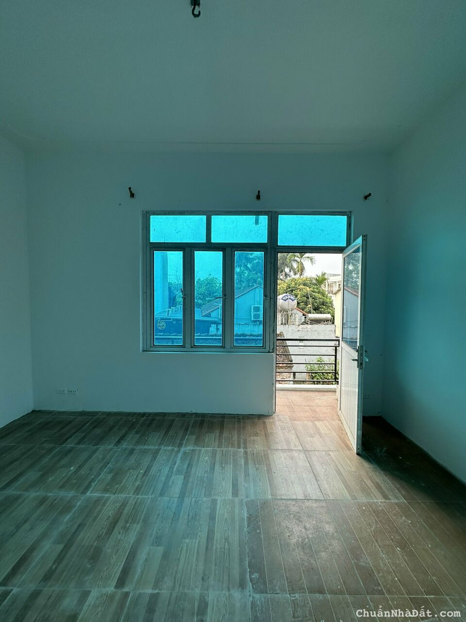 nhà 3 tầng mới , diện tích 52m2, mặt tiền 5m, hậu 5m, ngõ ô tô vào ở Phương Trạch Vĩnh Ngọc nhà 3 tầng mới , diện tích 52m2, mặt tiền 5m, hậu 5m, ngõ ô tô vào ở Phương Trạch Vĩnh Ngọc