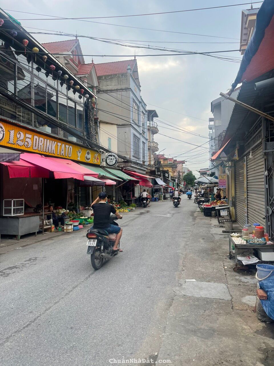 🆘🆘SIÊU VIP KINH DOANH ĐỈNH- 3 OTO TRÁNH- LÔ GÓC 3 MẶT THOÁNG- CHỢ MAI CHÂU ĐẠI MẠCH 🌹🌹 🆘🆘SIÊU VIP KINH DOANH ĐỈNH- 3 OTO TRÁNH- LÔ GÓC 3 MẶT THOÁNG- CHỢ MAI CHÂU ĐẠI MẠCH 🌹🌹