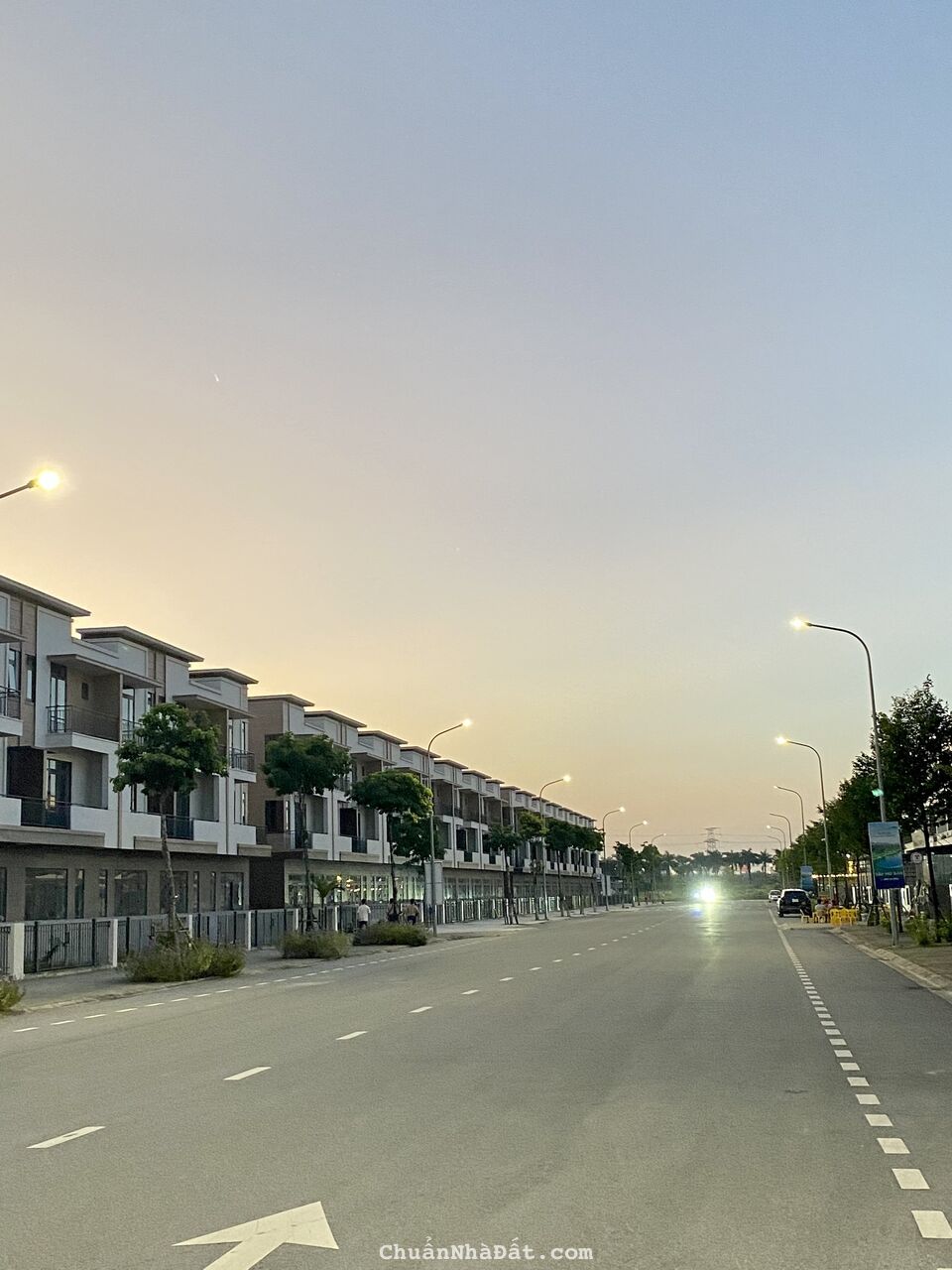 1 cặp Shophouse góc ngã 4-phố đi bộ,ẩm thực-view công viên-hàng xóm khu biệt thự đẳng cấp 1 cặp Shophouse góc ngã 4-phố đi bộ,ẩm thực-view công viên-hàng xóm khu biệt thự đẳng cấp