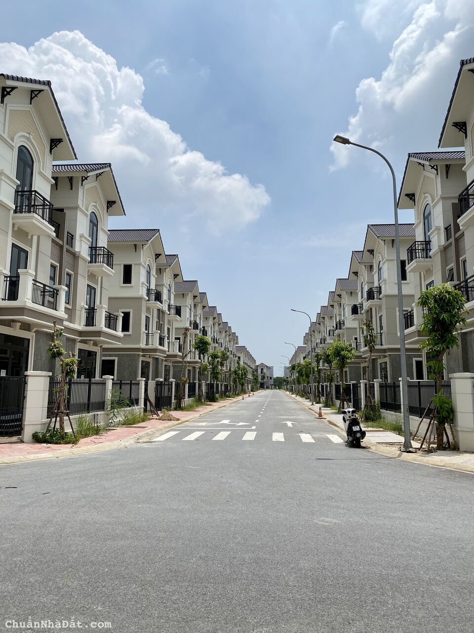 Căn góc giá bằng căn thường,gần sông,gần công viên