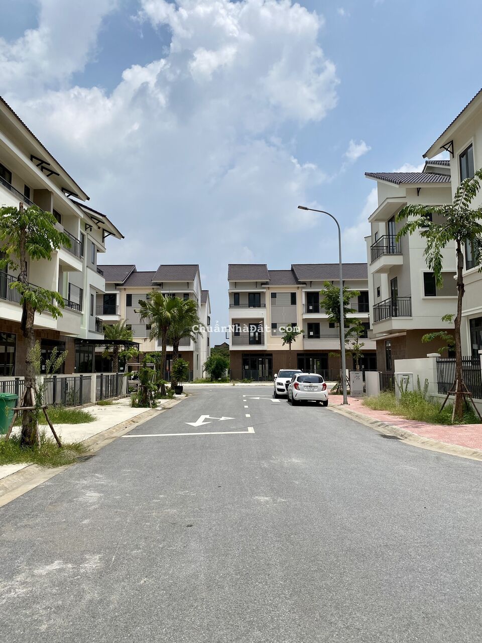 Căn góc giá bằng căn thường,gần sông,gần công viên