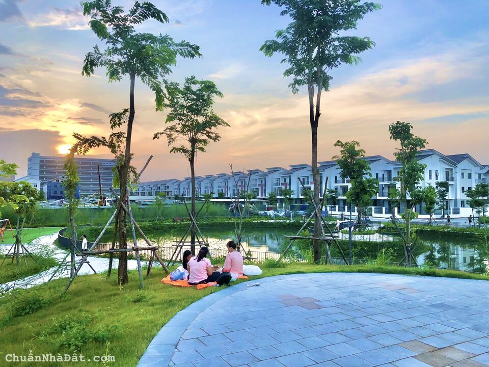 Siêu phẩm Biệt thự đơn lập 1 triệu $ view công viên,trường học tại Vsip Bắc Ninh Siêu phẩm Biệt thự đơn lập 1 triệu $ view công viên,trường học tại Vsip Bắc Ninh