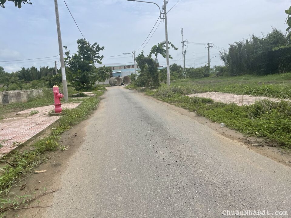 Chủ kẹt bán gấp 109m2 nền đẹp kdc Golden Land Phước Đông giá rẻ đầu tư chỉ 850