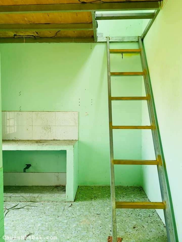 Chủ cần bán gấp 100m2 nhà Tân Lân giá rẻ công nhân chỉ 550 là mua ngay