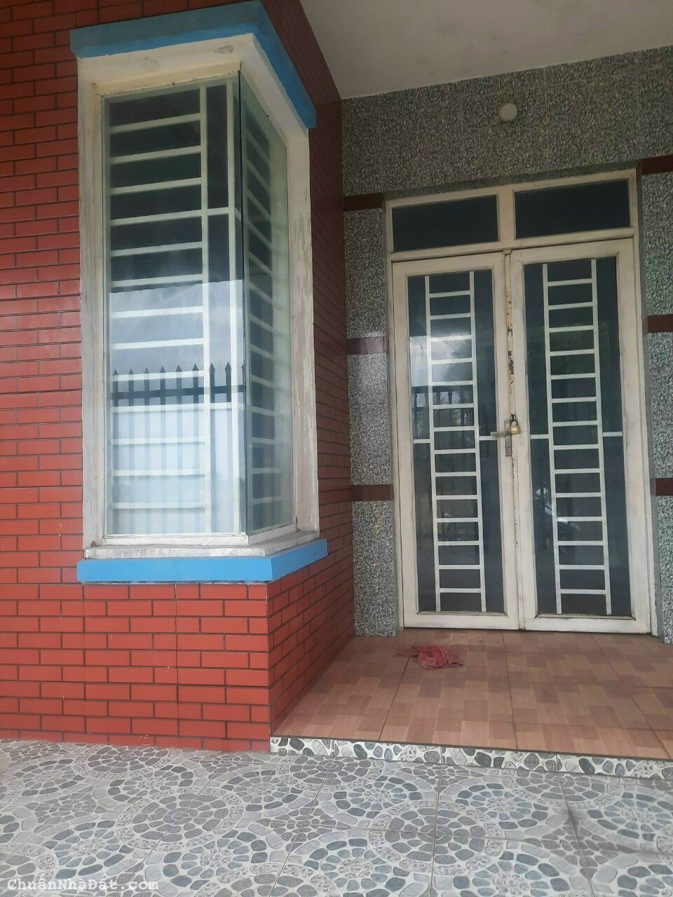 Chủ bán gấp nhà đẹp 84m2 thổ + 30m2 đất lúa Cần giuộc giá rẻ công nhân 800tr