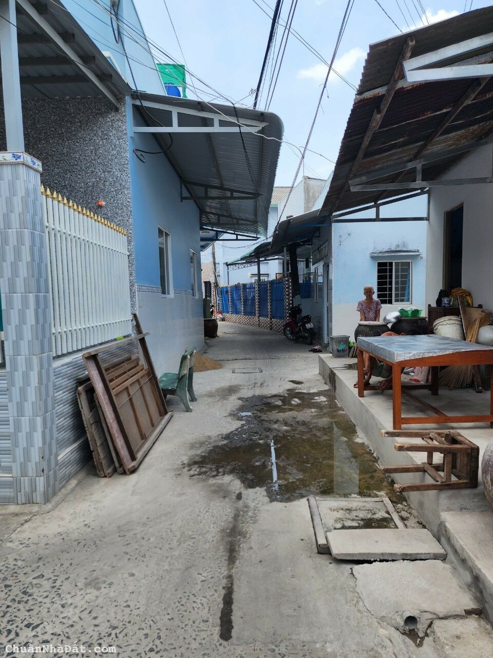 Chủ kẹt bán gấp căn nhà thị trấn cần đước 87m2 giá rẻ mua là ở ngay