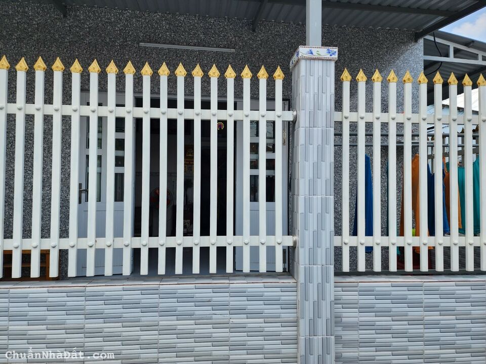 Chủ kẹt bán gấp căn nhà thị trấn cần đước 87m2 giá rẻ mua là ở ngay