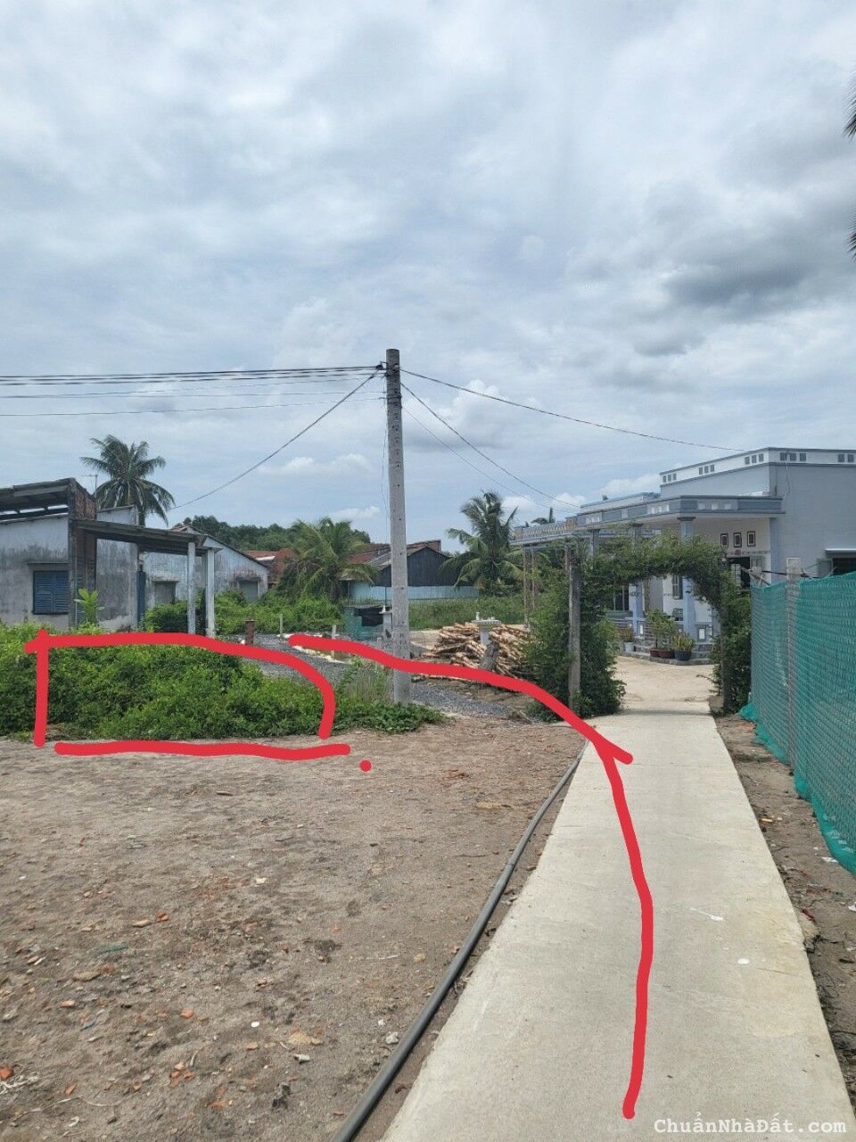 Hạ giá bán gấp 1500m2 thổ vườn Tân Chánh giá rẻ mua là lời 850tr