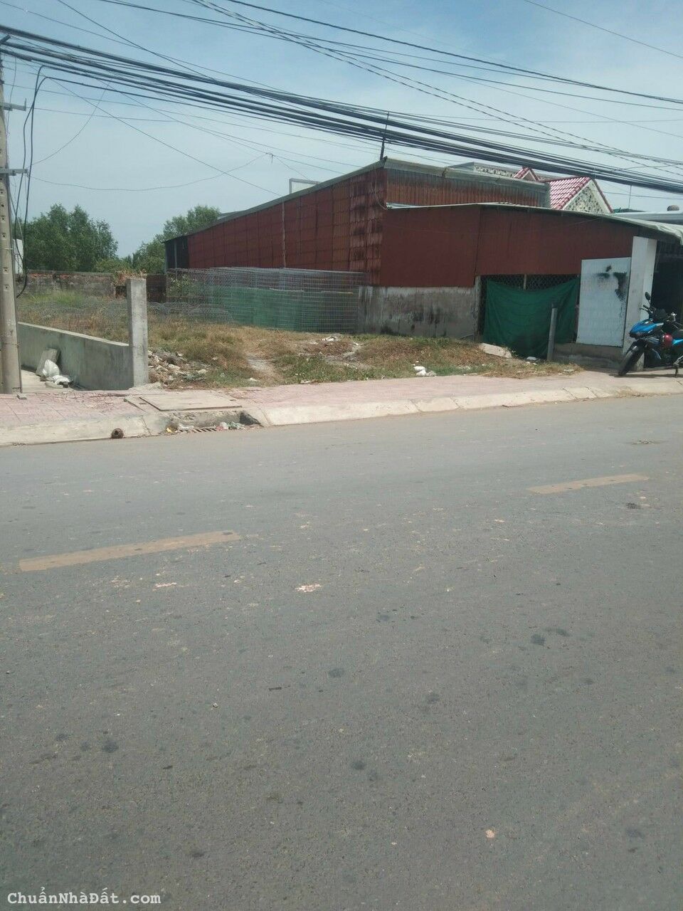 Chủ kẹt bán gấp 204m2 đất thổ mt huyện 24 Tân Chánh giá rẻ mặt bằng kinh doanh Chủ kẹt bán gấp 204m2 đất thổ mt huyện 24 Tân Chánh giá rẻ mặt bằng kinh doanh