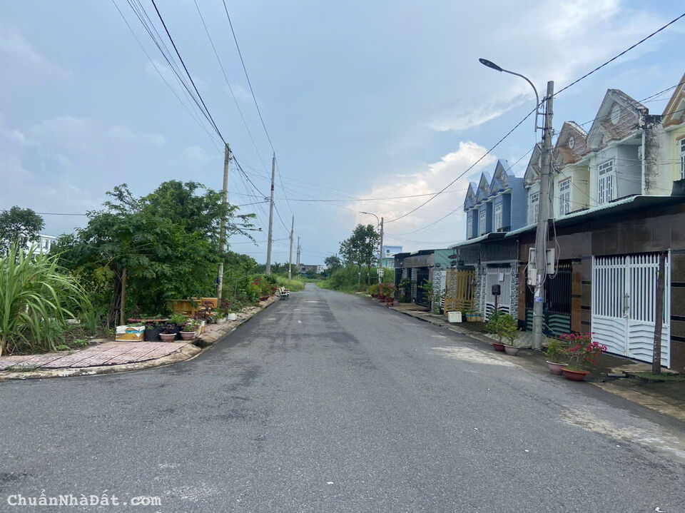 Hàng ngộp xả lỗ gấp 83m2 trục chính kdc An Phú mua là lời 860tr