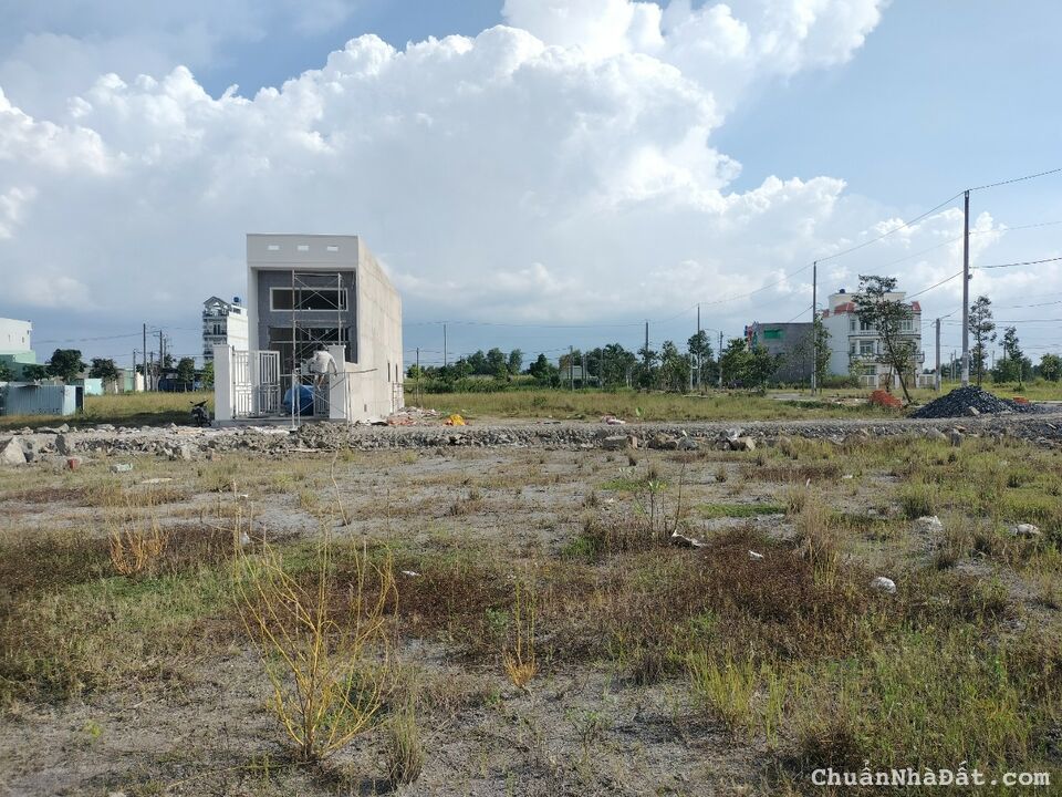 Đất nền kdc Long Cang Residence 105m2 Chủ kẹt cắt lỗ giá tốt đầu tư 890tr