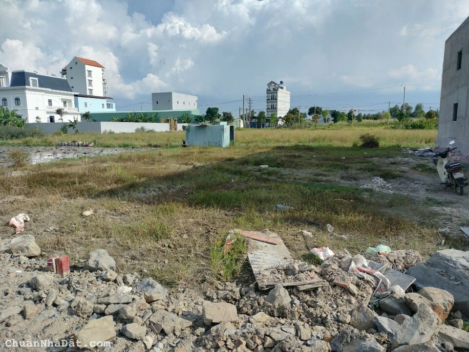 Đất nền kdc Long Cang Residence 105m2 Chủ kẹt cắt lỗ giá tốt đầu tư 890tr