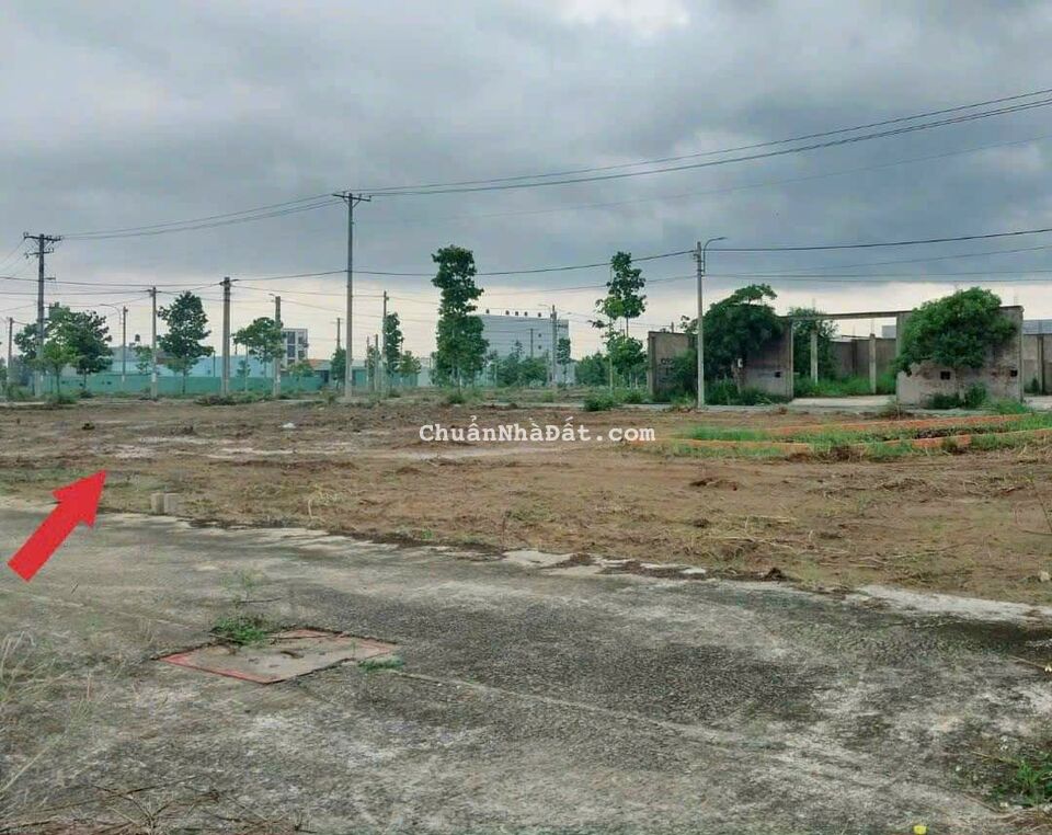 Đất nền kdc Long Cang 91m2 Chủ kẹt bán lỗ giá bao rẻ khi mua đầu tư chỉ 690tr duy nhất 1 nền 