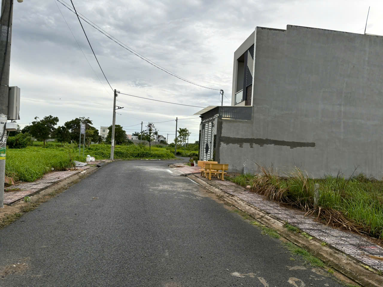 Đất nền dự án kdc Nam Phong Lotous giá ngộp 900tr mua là lời dt 132m2