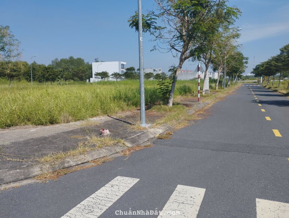 Chủ bán lô góc biệt thự 122m2 Sài Gòn RiverPark giá rẻ sinh lời nhanh tìm đâu ra lô thứ 2