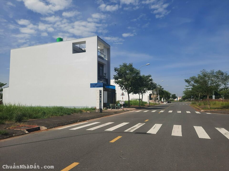 Chủ kẹt bán gấp 66,6m2 nền đẹp Sài Gòn Riverpark giá rẻ đầu tư chỉ 1250 sở hữu ngay nền đẹp