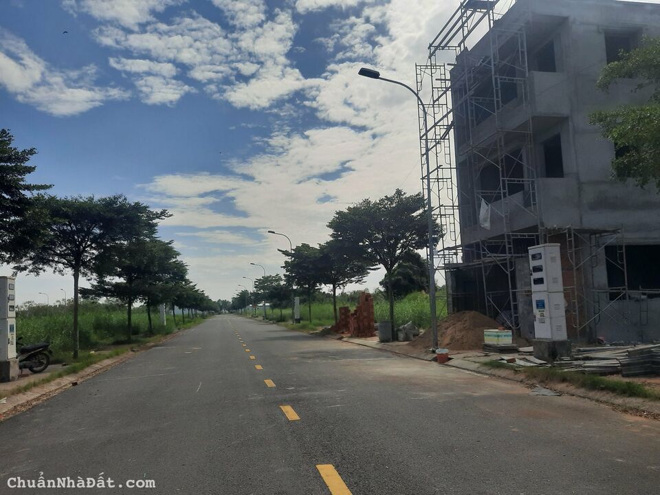 Chủ kẹt bán gấp 66,6m2 nền đẹp Sài Gòn Riverpark giá rẻ đầu tư chỉ 1250 sở hữu ngay nền đẹp