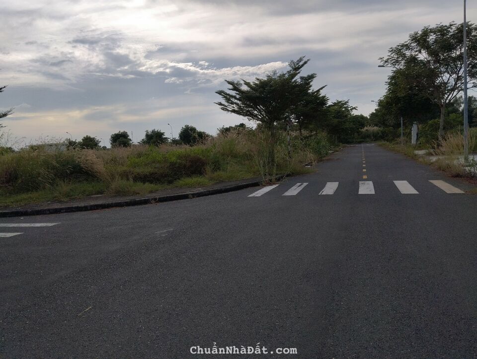 Kẹt tiền bán lỗ 82.2m2 nền Sài Gòn Riverpark giá cực tốt săn lùn ngay khách đầu tư