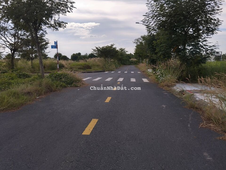 Kẹt tiền bán lỗ 2 lô đất liền kề 82,7m2 nền Sài Gòn RiverPark giá cực tốt 1 củ 4 mua kiếm lời ngay