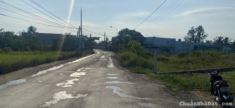 Đất thổ mt Hương Lộ 19 kinh doanh 671m2 xã Tân Trạch Chủ kẹt bán lỗ cho khách đầu tư tìm