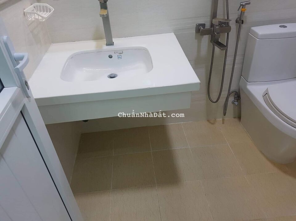 Bán nhà MT đường Số 45, Tân Quy, Q7, DT 4,5x13m, trệt 3 lầu gía 11 tỷ Bán nhà MT đường Số 45, Tân Quy, Q7, DT 4,5x13m, trệt 3 lầu gía 11 tỷ