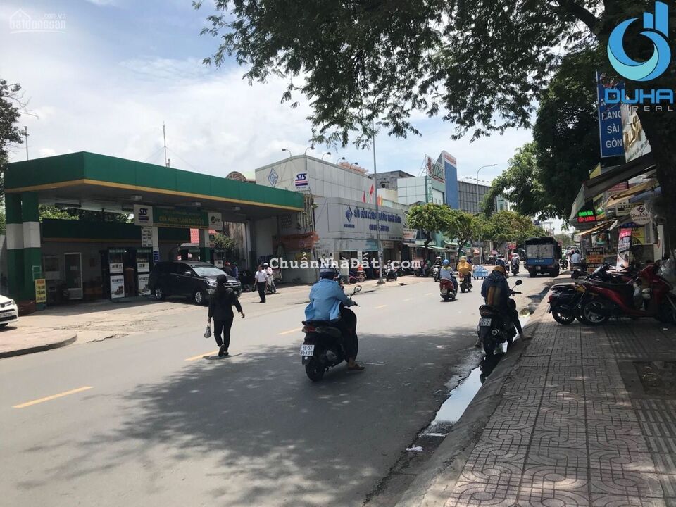 Bán gấp đất MT Khánh Hội, Quận 4. Giá 3.2tỷ/80m2, sổ hồng riêng, thổ cư 100%, xây tự do