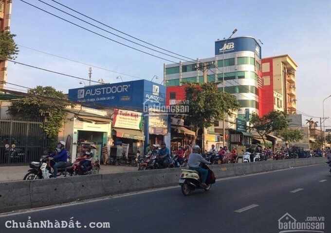 Bán gấp đất MT Song Hành, P10, Q6 ngay KDC hiện hữu, DT 80m2 giá 2.2tỷ, sổ hồng riêng, bao sang tên