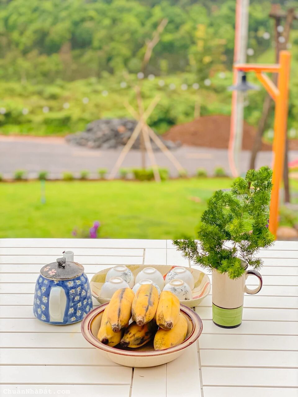 Vợ chồng e có miếng đất cần bán có 3 view siêu đẹp ở TP Bảo Lộc, có thổ cư, sổ sẵn, mặt tiền nhựa Vợ chồng e có miếng đất cần bán có 3 view siêu đẹp ở TP Bảo Lộc, có thổ cư, sổ sẵn, mặt tiền nhựa