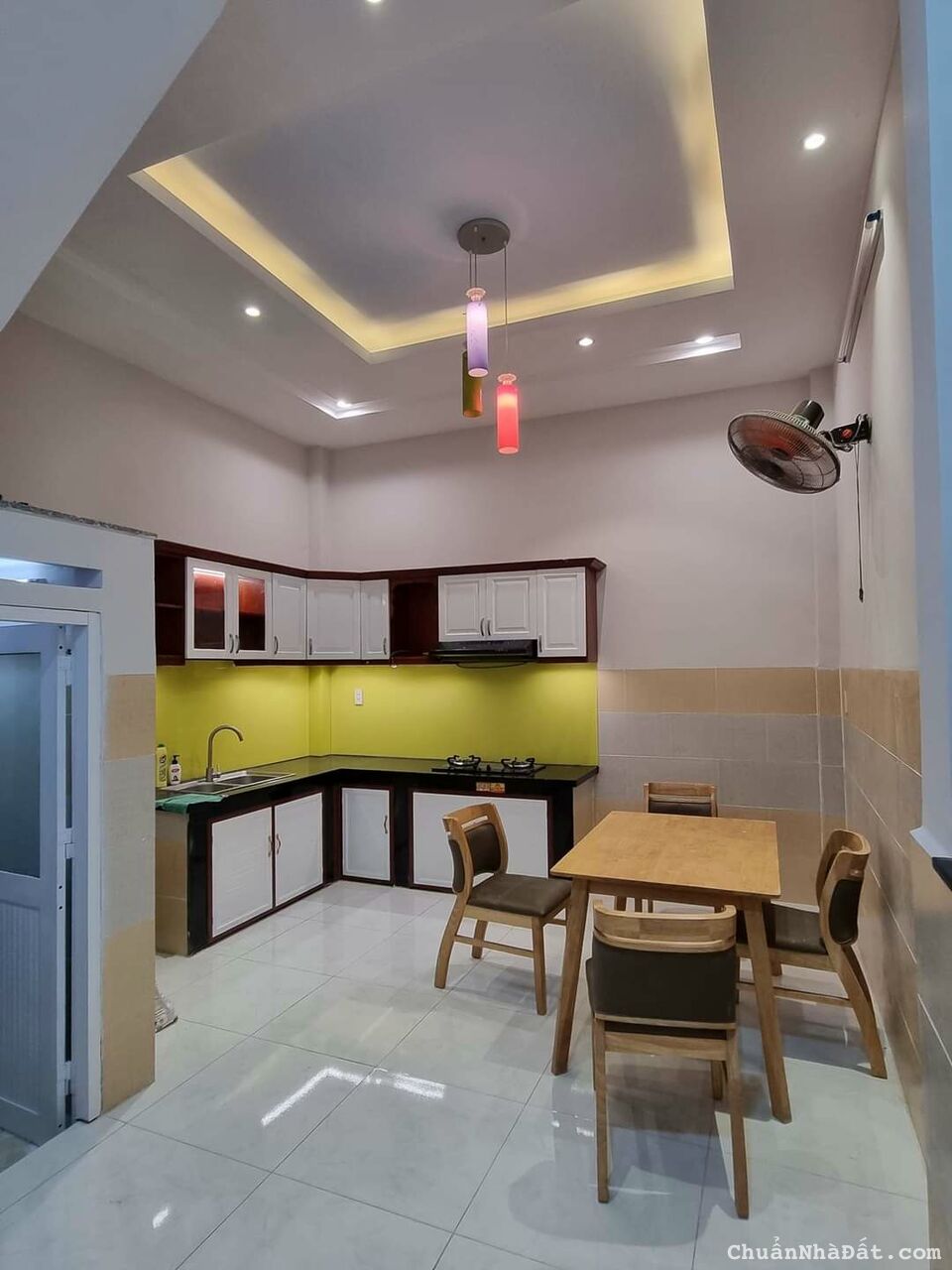 Thanh lý gấp nhà HXH Bạch Đằng, P15, Bình Thạnh,Giá 2tỷ2 40m2, sổ hồng sẵn, nhà đúc, cơ hội bắt đáy