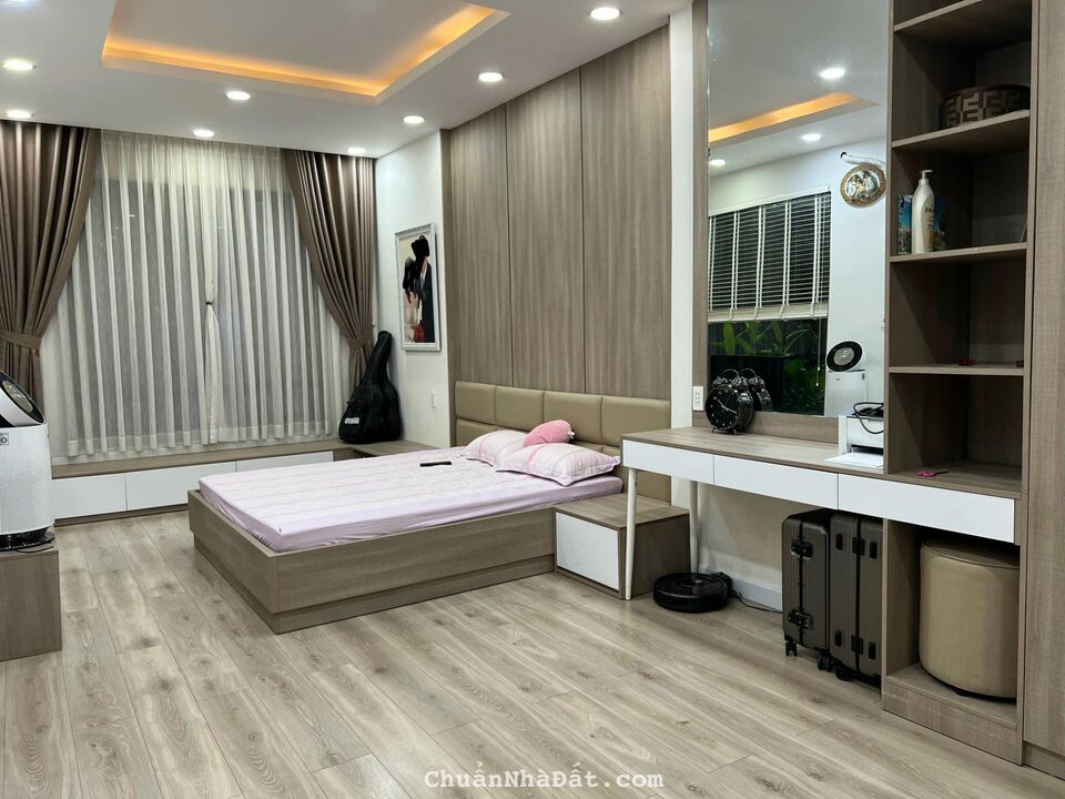 NHÀ HẺM XE HƠI, SÁT MẶT TIỀN KỲ ĐỒNG 64M2, 4 TẦNG, NGANG 8M, NHỈNH 19 TỶ. LH 0905699000