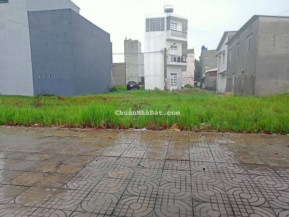 Cơ hội đầu tư sinh lợi cao mua ngay đất đối diện ubnd TÂN KIÊN, bình chánh, gần chợ Bờ Ngựa, 100m2