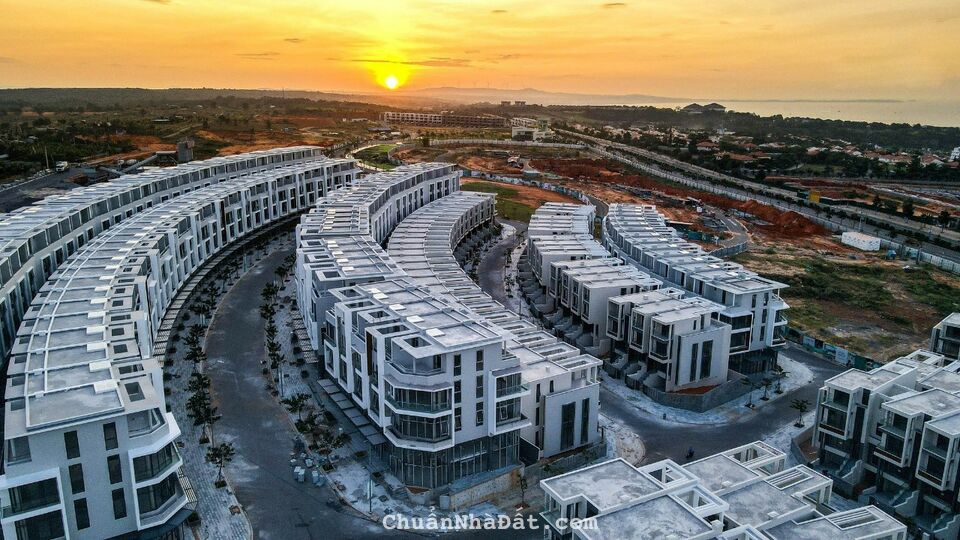  X2 X3 Tài sản với Dự Án cách sân bay 5km SummerLand Mũi né Phan Thiết với 2 tỷ