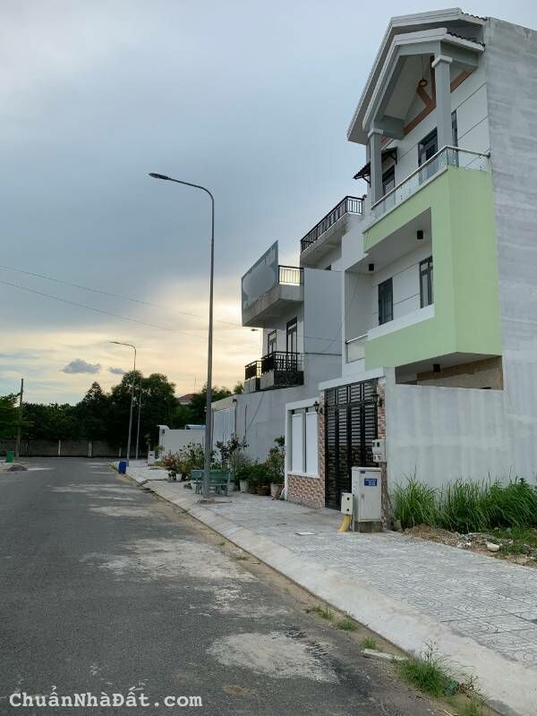 Bán lô đất 80m2 gần Mã Lò bệnh biện Bình Tân TPHCM