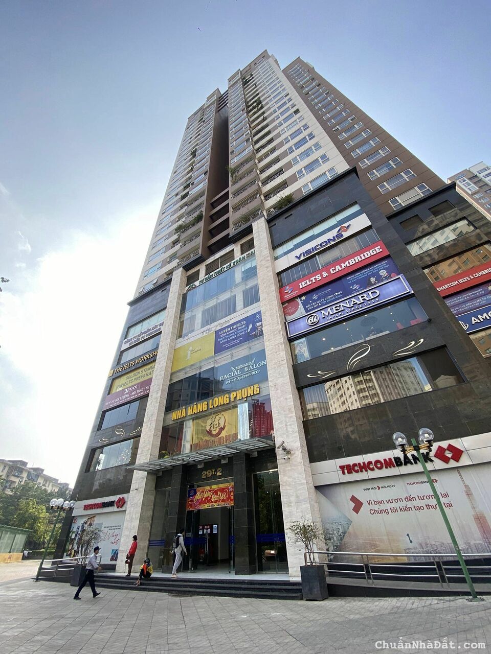 Bán căn hộ Chung cư tòa 29T2 Hoàng Đạo Thúy Cầu Giấy, lô góc đắc địa 152m2, giá 8.9 tỷ.