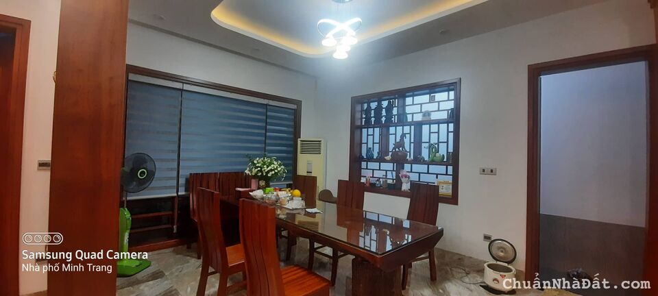 Bán gấp biệt thự 3 tầng tuyến 3 Lê Hồng Phong giá 13.3 tỷ