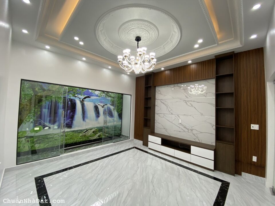 Bán gấp nhà 85m2 xây 4 tầng cao cấp tại tuyến 3 Lê Hồng Phong giá 7.6 tỷ