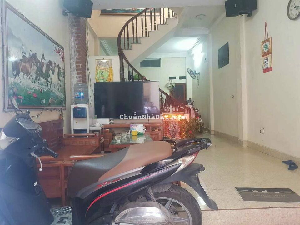 Nguyễn Lương Bằng - Hồ Đắc Di phân lô, ô tô, gần hồ 42mx5T, hơn 7 tỷ