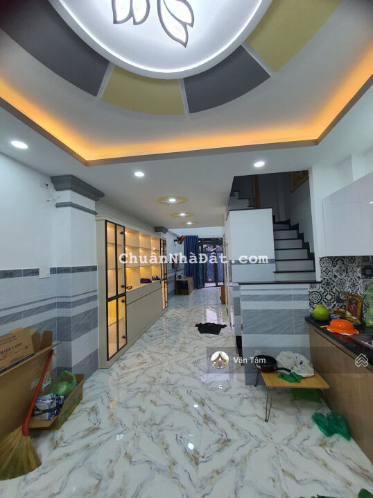 Nhà Mới Xây Mặt Tiền Nguyễn Trung Trực, Thiết Kế 6 Tầng Thang Máy 7PN 9Tolet lh 0352532539