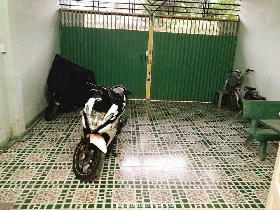 BÁN NHÀ MẶT TIỀN ĐƯỜNG NGUYỄN THỊ SÁU, 5X23, 2 TẦNG, GẦN CHỢ THỚI TỨ