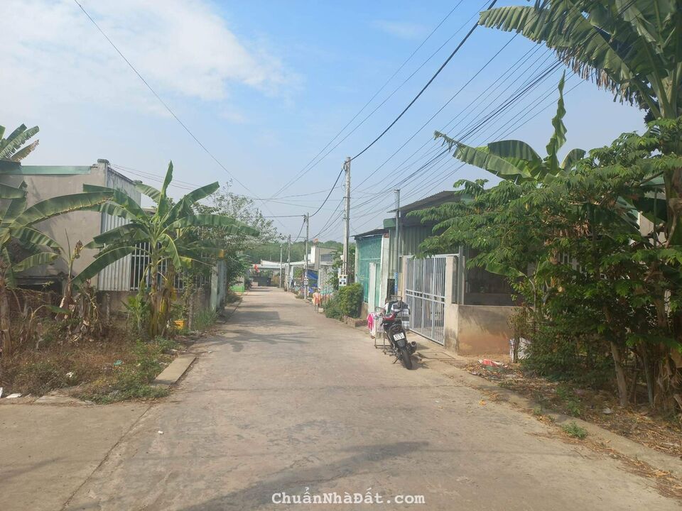 ÔNG ANH KẸT NGÂN HÀNG CẦN THANH LÝ GẤP ĐẤT GẦN MP3 ÔNG ANH KẸT NGÂN HÀNG CẦN THANH LÝ GẤP ĐẤT GẦN MP3