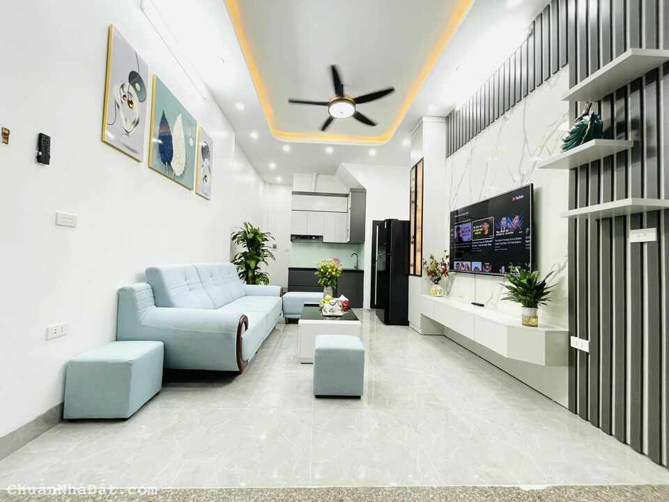 Lê Thanh Nghị- Trần Đại Nghĩa DT 30mx5T full nội thất giá 3,82 tỷ