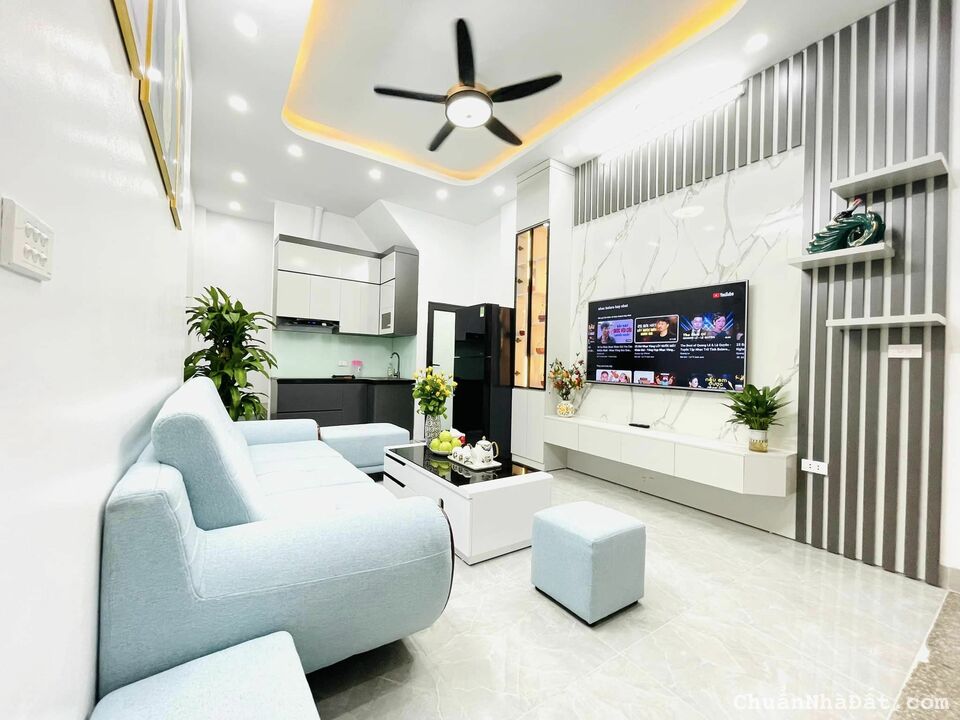 TRUNG TÂM HAI BÀ TRƯNG-NGÕ THÔNG - NHÀ ĐẸP Ở NGAY - MẶT TIỀN RỘNG - DT 32mx5T TRUNG TÂM HAI BÀ TRƯNG-NGÕ THÔNG - NHÀ ĐẸP Ở NGAY - MẶT TIỀN RỘNG - DT 32mx5T