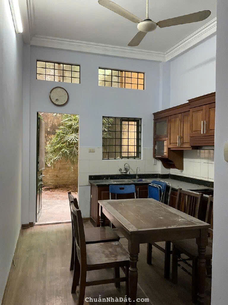 Nhà phân lô ngõ 40 Tạ Quang Bửu, ô tô đỗ cửa, kinh doanh DT 90mx4T giá 14.9 tỷ Nhà phân lô ngõ 40 Tạ Quang Bửu, ô tô đỗ cửa, kinh doanh DT 90mx4T giá 14.9 tỷ