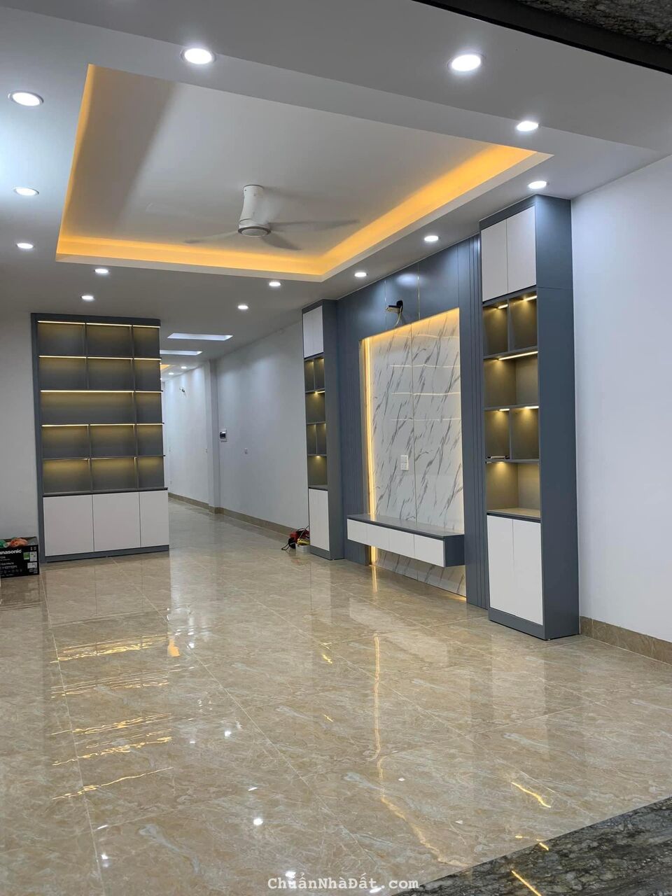 Bán nhà ngõ phố Giáp Bát Hoàng Mai Hà Nội DT 80mx6T thang máy giá 12,8 tỷ