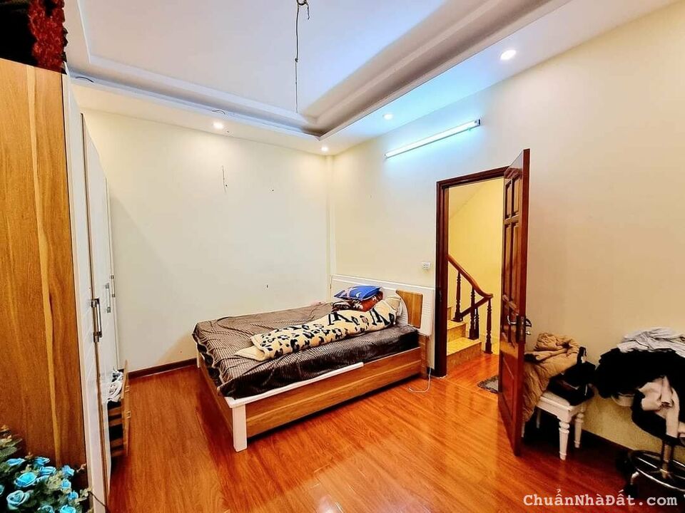 TRUNG TÂM HAI BÀ TRƯNG-NGÕ THÔNG - NHÀ ĐẸP Ở NGAY - MẶT TIỀN RỘNG - DT 32mx5T TRUNG TÂM HAI BÀ TRƯNG-NGÕ THÔNG - NHÀ ĐẸP Ở NGAY - MẶT TIỀN RỘNG - DT 32mx5T