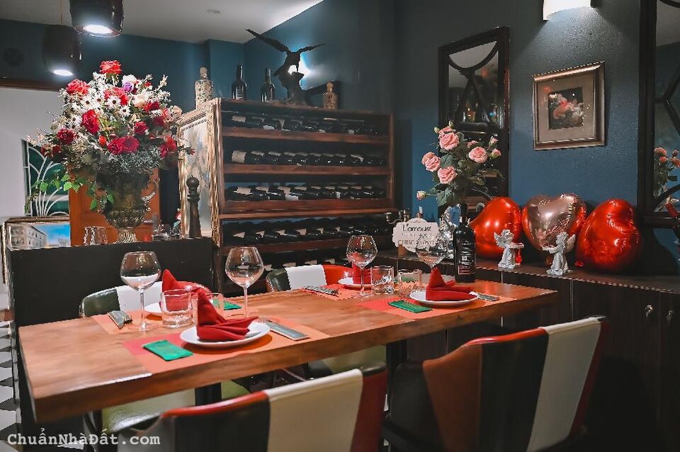 BÁN NHÀ MẶT PHỐ VÂN HỒ 3, SÁT CÔNG VIÊN THỐNG NHẤT. DT 50M2, CÓ VỈA HÈ,KINH DOANH 