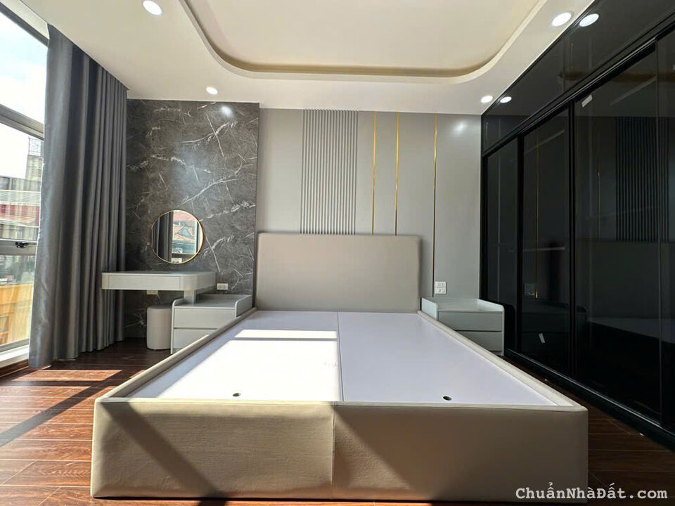 Phân Lô Dãn Dân Đền Lừ Hoàng Mai Hà Nội DT 65m2x7T thnag máy- full nội thất giá 16.3 tỷ