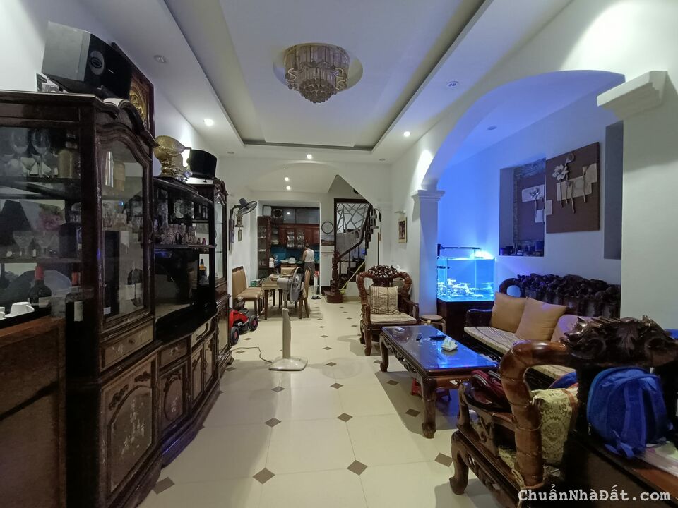 Bán nhà phố Hoàng Văn Thái, Quận Thanh Xuân, ngõ ô tô, diện tích 73m2, giá chỉ 12 tỷ 600 triệu